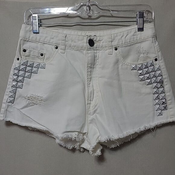Urban Outfitters BDG High Rise Dree Cheeky Size 28W White Studded Denim Shorts - Picture 1 of 12